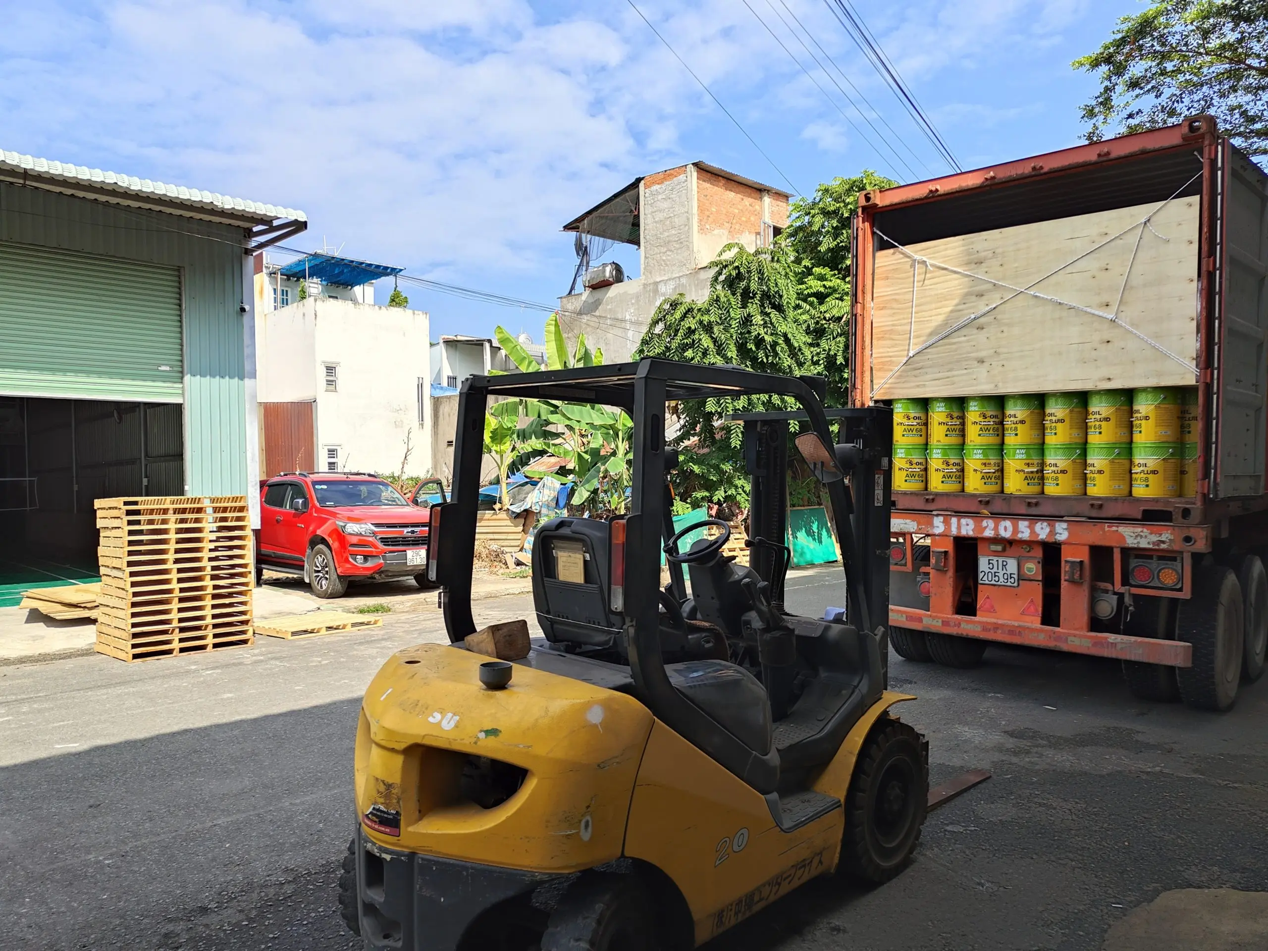 Dầu thủy lực S-OIL Xô 20 Lít